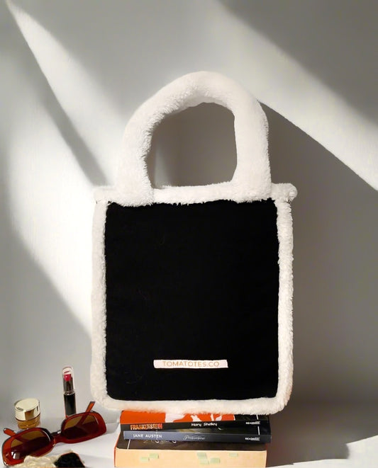 Black tote with Offwhite Fur