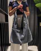 Fray - Premium Slouch Shoulderbag