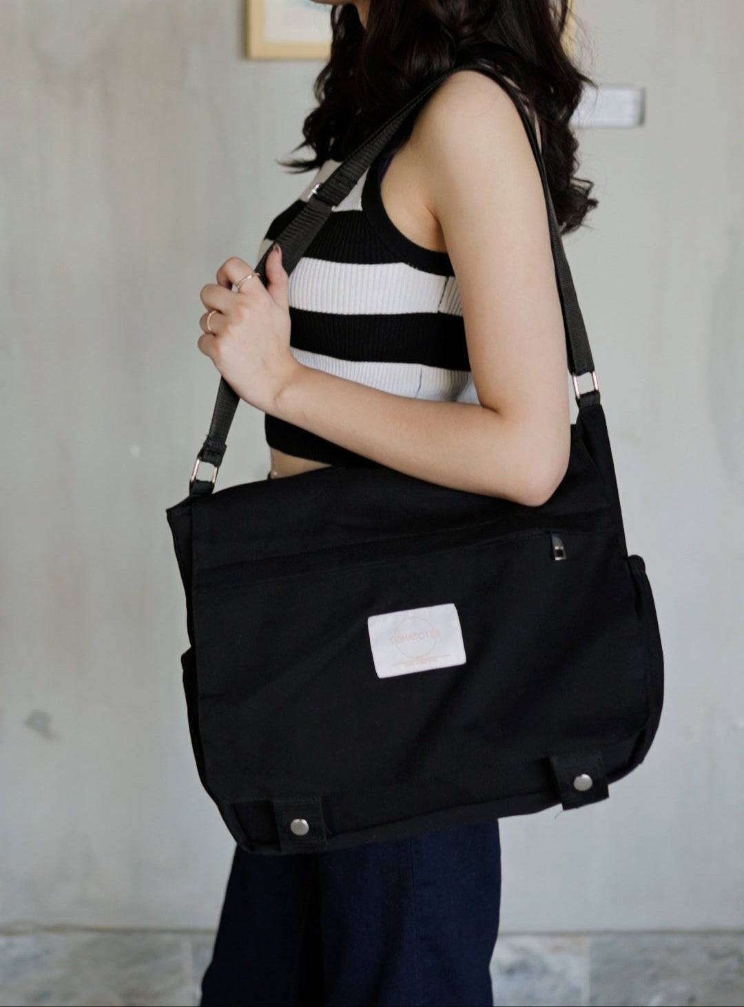 Spade - Crossbody